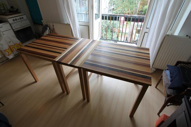 Massief houten tafel, Amsterdam, tafeltjes vesrchillende kleuren hout