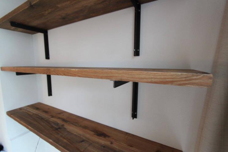 valuta Meter Vijfde Planken steigerhout met gelaste hoeksteunen | Beer Hendriks - maatwerk &  meubels